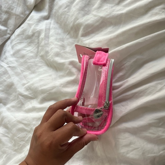 Juicy couture 3 silicone bottle travel cosmetic clear bag NWT - Picture 3 of 5